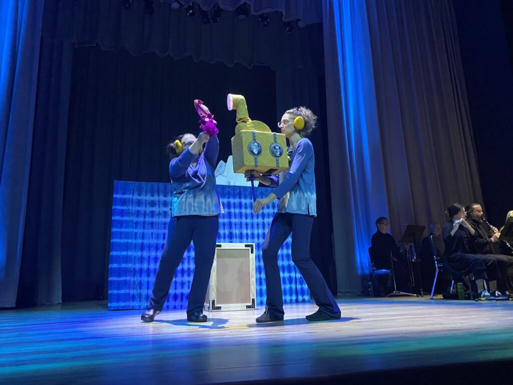 Teatro de títeres descalzo